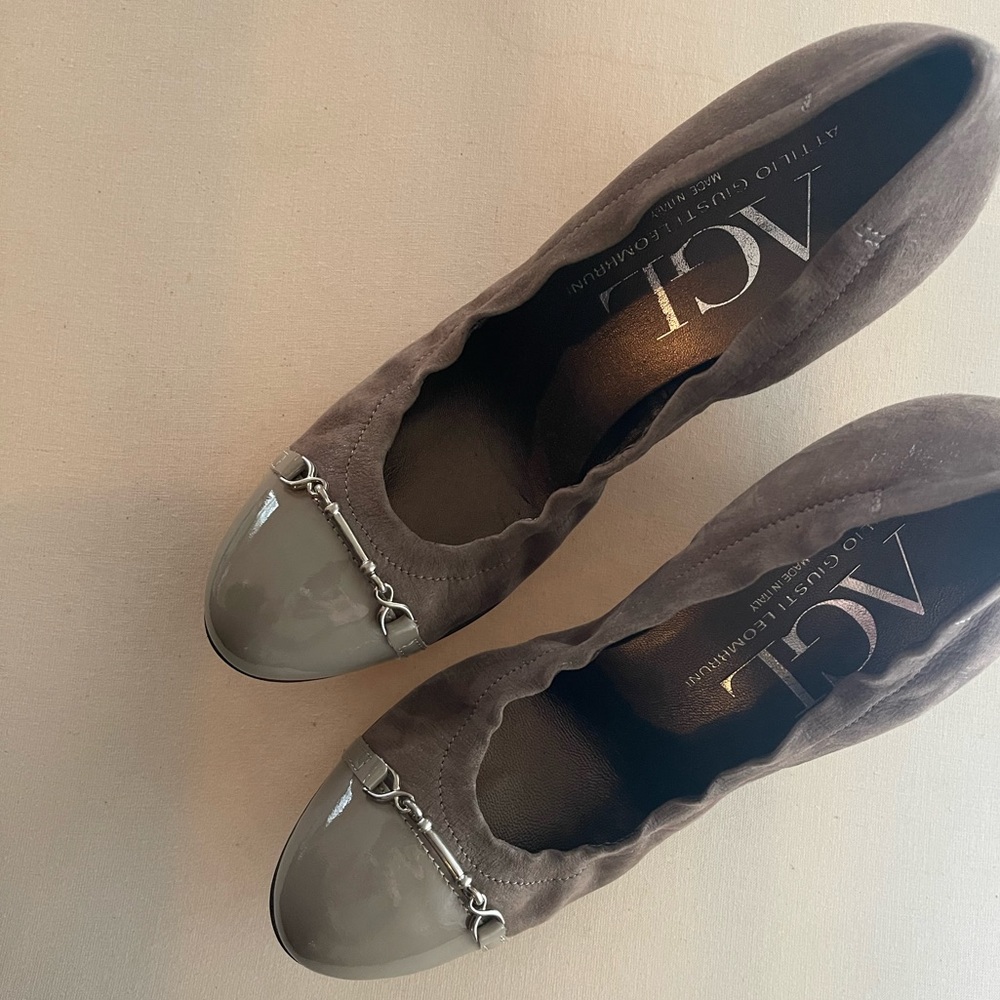 Never worn, new AGL Suede Pumps